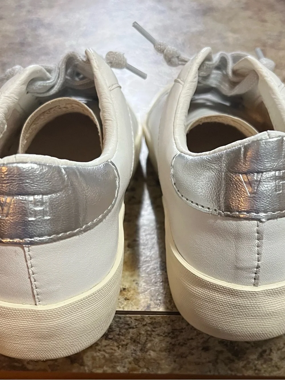 Vintage Havana Lace-Up Sneakers in Light Gray and White